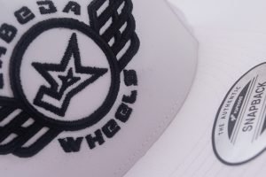 Gorra Labeda Alas Plana - Imagen 7